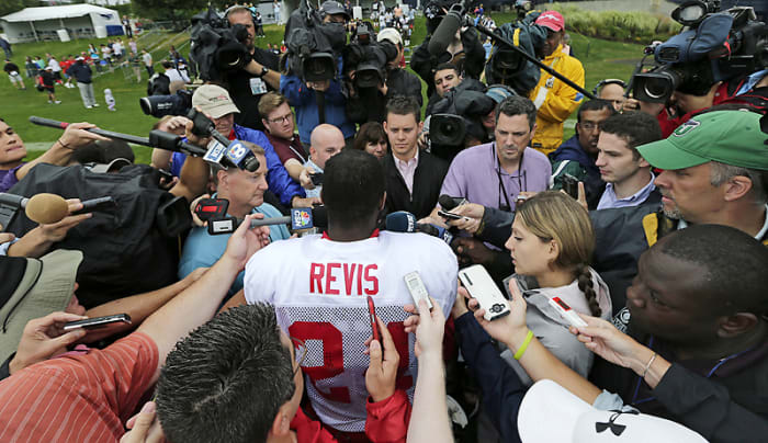 Darrelle Revis' game against his former Jets teammates will be one of the most-watched of Week 1.